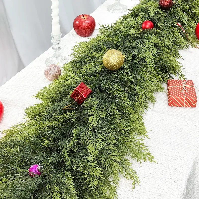 EverCedar™ Real-Touch Garland - Lifelike Greenery That Transforms Any Space