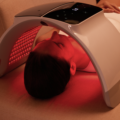 LED Light Therapy Device
